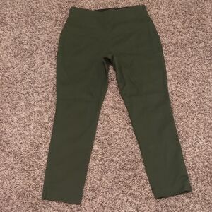 Old Navy dark green high rise skinny leg pants